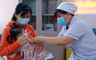 Vietnam distributes 434,000 doses of measles, DPT vaccines for nationwide immunization