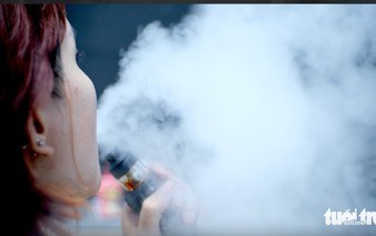 Buying e-cigarettes a piece of cake to teens in Vietnam