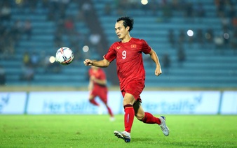 S.Korean football club bids farewell to Vietnamese striker Nguyen Van Toan