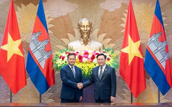 Vietnamese state president, NA chair receptions for Cambodian PM