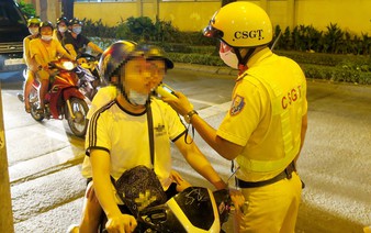 Tuoi Tre readers rally behind health ministry’s reconsideration of alcohol limit for drivers