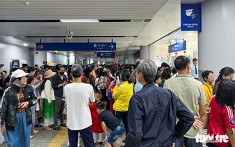 Ho Chi Minh City metro runs more trips during Tet