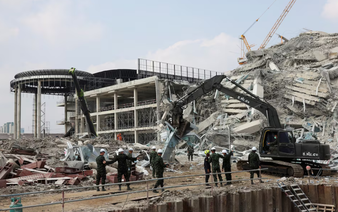 Myanmar quake death toll passes 1,600, as junta lets in foreign rescuers