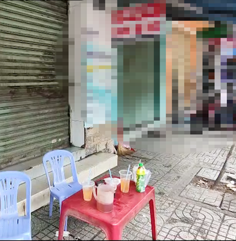 Hơn 40 người ngộ độc sau khi ăn bánh mì tại một tiệm nổi tiếng ở TP.HCM