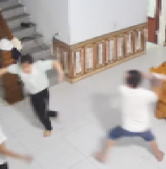 Công an vào cuộc vụ chồng dùng cây lau nhà đánh vợ nhập viện ở Tuyên Quang