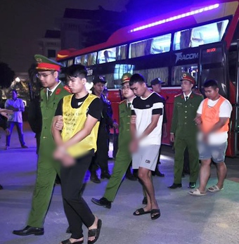 Triệt phá tổ chức lừa đảo hàng trăm tỉ ở Campuchia, bắt giữ 205 người Việt Nam