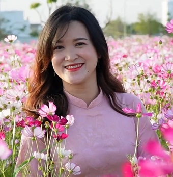 Video cận cảnh vườn hoa sao nhái lớn nhất Cà Mau vừa mở cửa để người dân chơi Tết