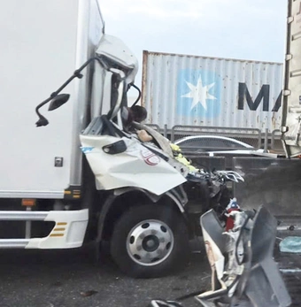 Video vụ tai nạn liên hoàn khiến nam tài xế tử vong trên cao tốc TP.HCM - Long Thành - Dầu Giây