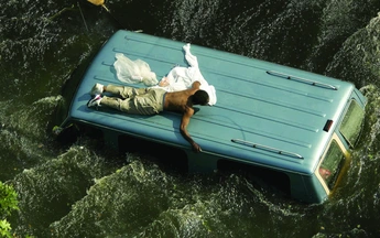 Bài học lớn về quản lý khẩn cấp trong thiên tai