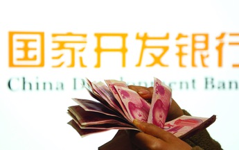 Khi Trung Quốc cho nước giàu vay tiền