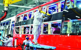Người lao động sau tinh gọn bộ máy: Một vùng đệm khác