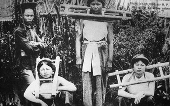 Những tấm bưu thiếp cổ