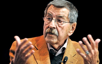 ​Günter Grass: bụt chùa nhà...