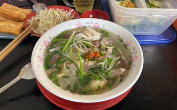 How to avoid food poisoning in Vietnam: A local perspective