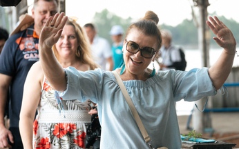 Polish tourists join Vietnam’s Mekong Delta communities for hands-on Lunar New Year experience