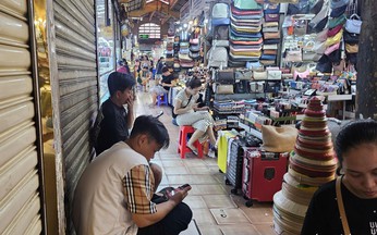 ‘No sales for days’: Gloomy life at Ho Chi Minh City’s traditional markets