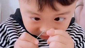 Xỏ kim thôi cũng là nghệ thuật