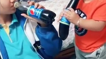 Cú lừa hoàn hảo của chị gái khi em trai đòi uống nước ngọt