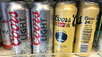 Bia Coors cũng chuyển sang sản xuất... nước diệt khuẩn