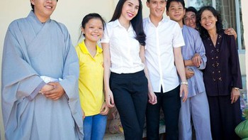 Thủy Tiên - Công Vinh mua 150 tấn lúa giống cho bà con miền Tây