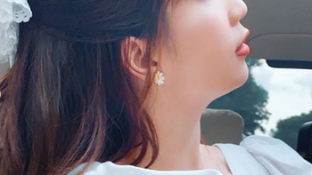 Ngọc Trinh tự nhận xét bản thân đáng bị đem ra... pháp trường xử tử vì quá xinh đẹp!