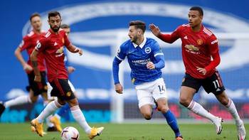 Bí kíp nào giúp Manchester United được hưởng phạt đền dù trọng tài đã thổi hết giờ?