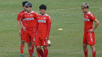 HAGL thua đậm Viettel: ‘FC đá cho vui’ đã trở lại V.League!