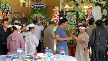 NSND Minh Vương giúp đỡ chi phí tang lễ cho Hề Sa