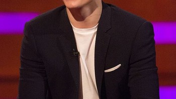 'Người Nhện' Tom Holland bỏ chạy sau điệu nhảy với Madonna