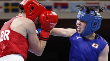 Võ sĩ giành HCV Olympic giải nghệ ở tuổi 20 để đi nuôi ếch