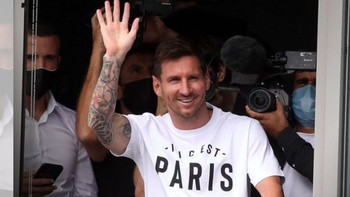 Messi khiến fan phát cuồng, bay chục nghìn km đến xem PSG đá