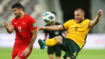 Ảnh chế: Tuyển Việt Nam dù sao cũng hơn Trung Quốc!