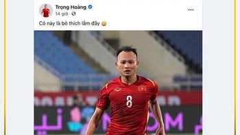 Tuyển thủ Việt Nam ám chỉ mình là bò, đá đểu kẻ chê sân Mỹ Đình