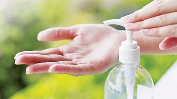 Xịt cồn phòng chống Covid, cẩn thận sức khỏe và hỏa hoạn