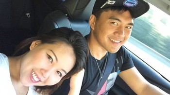 Cảm phục tình yêu anh chồng dành cho vợ khuyết tật trên đất Mỹ
