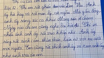 Học sinh làm văn tả chị gái mê Đen Vâu với câu chốt 'khét lẹt'