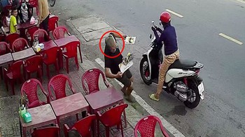 Video hài nhất tuần qua: Chàng trai trượt chân ngã nát bàn