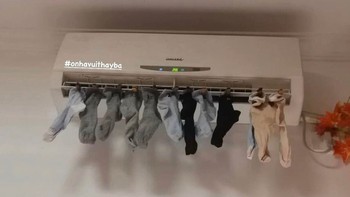 Ảnh vui 23/2: 'Mua 1 ly nước mía, hun 1 cái, ok?!'