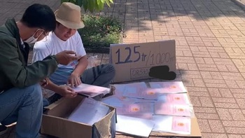 Ảnh vui 2-11: Bán sổ đất mà như bán rau vậy đó!