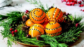 Trái cam sẻ chia cho Giáng sinh yêu thương