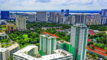 Thị trường bất động sản 2022:  những nóng lạnh và những món nợ