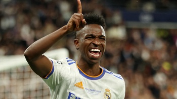 Video: Bàn thắng của Vinicius đưa Real Madrid lên ngôi vô địch Champions League