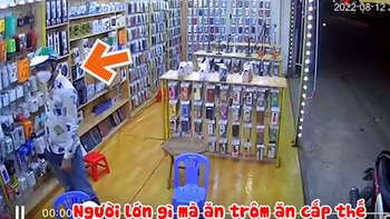 Thanh niên trộm đồ bị chủ tiệm bắt quả tang còn cãi chày cãi cối