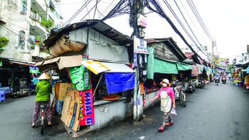 Chợ ga thân yêu và ông Mười chủ đất