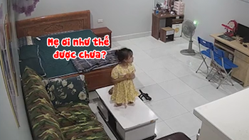 Bố đi nhậu, mẹ liền bày kế cho con gái quỳ trước camera gọi về