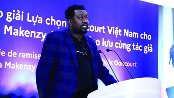 Makenzy Orcel: "Văn chương cũng phải sục cả vào những vùng tối"