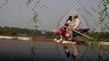 Ảnh vui 16-3: 'Ông chú có tiếng mà không có miếng'