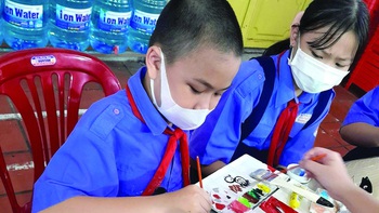 Bệnh hiếm ở trẻ em: Bác sĩ và ba mẹ không buông tay
