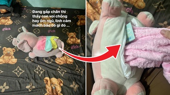 Chồng đêm nào cũng ôm gấu bông thay vì mình, chị vợ liền bật 'giác quan thứ 7'