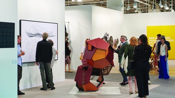 Art Basel 2023: Cuộc vui (lắm tiền) của nghệ thuật